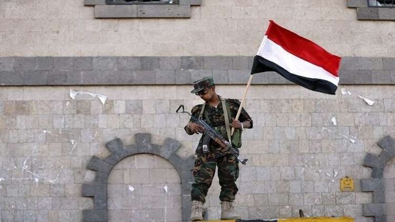 خبير عسكري: السلام أصبح سم قاتل لجماعة الحوثيين