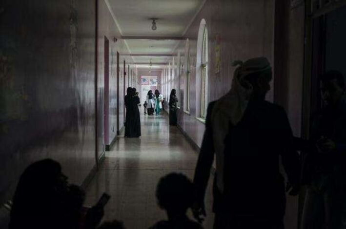 اليمن يستنفر ويوجه بإغلاق المنافذ عقب اجتياح وباء جديد العالم