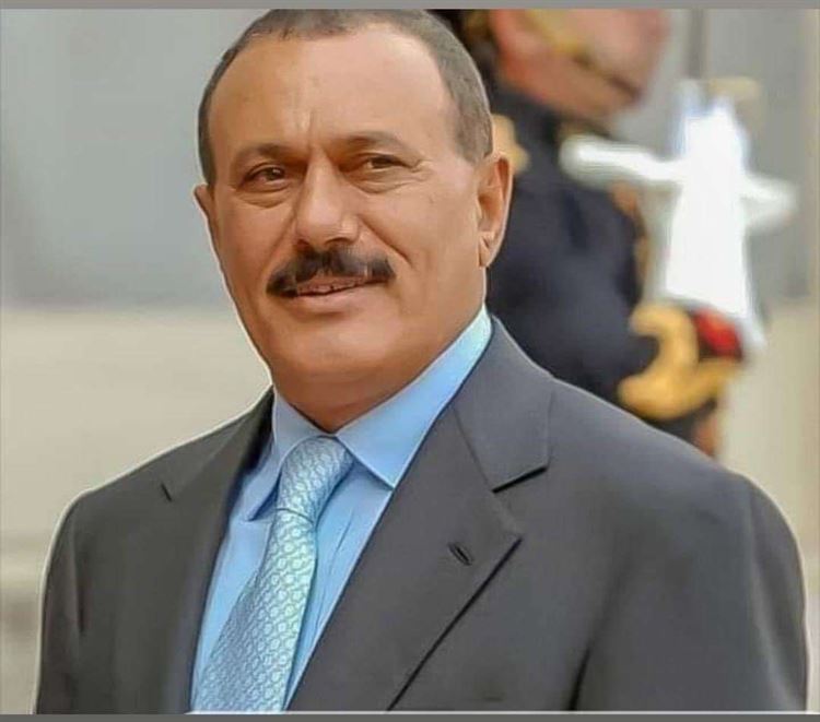 قيادي مؤتمري : هذا هو زمن علي عبدالله صالح .. أمن وامان ، واستقرار ومرتبات ، وسيادة واستقلال قرار
