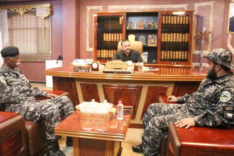 وزير الأشغال العامة والطرق يلتقي قائد قوات حرس المنشآت الحكومية
