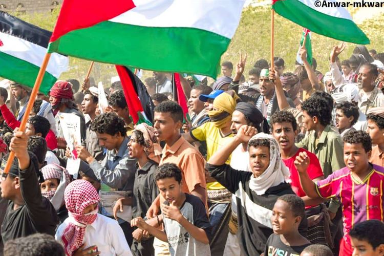 مظاهرة حاشدة في  نصاب بشبوة تضامنا مع قطاع غزة