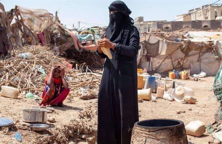 الأسر اليمنية استنفدت بيع مدخراتها للحصول على الطعام "تقرير"