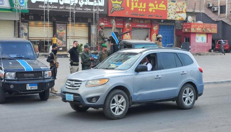 قوات الطوارئ والدعم الأمني تنفذ انتشارًا أمنيًا مكثفًا لتأمين عدن خلال أيام العيد
