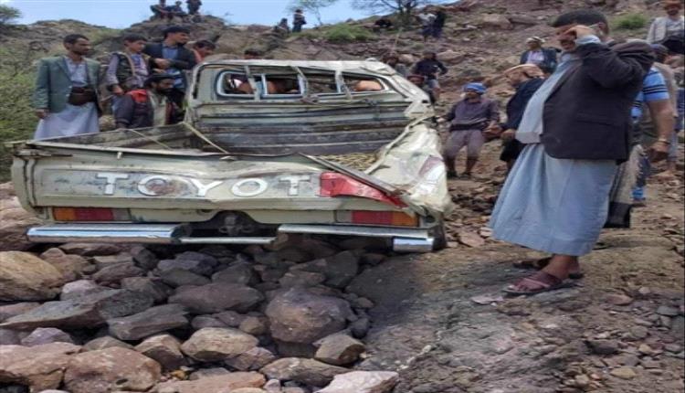 وفاة وإصابة 12 شخصاً بحادثين في صنعاء وذمار