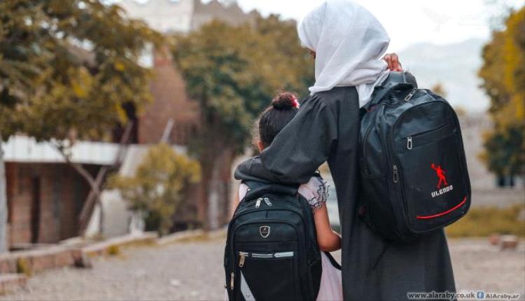 المجتمع والحرب يضاعفان تسرّب الفتيات من التعليم في اليمن.. تقرير