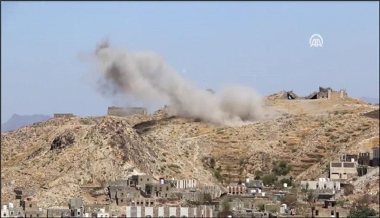 استهداف حوثي يطال مواقع للجيش في تعز
