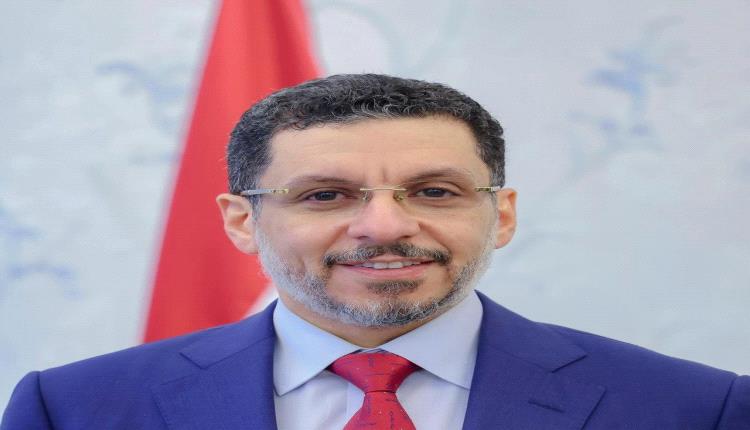 رئيس الوزراء يناقش مع محافظ حضرموت الأوضاع في المحافظة