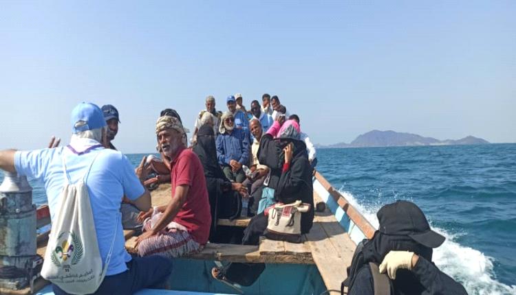 الاتحاد التعاوني السمكي للصيادين ينظم الرحلة البحرية الثانية لنخبة من نشطاء المجتمع المدني في عدن