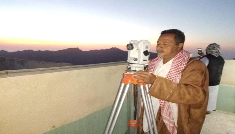 الباحث الفلكي الشيخ سالم الجعيدي يزور مديرية سرار ويلتقي عدد من ائمة المساجد.