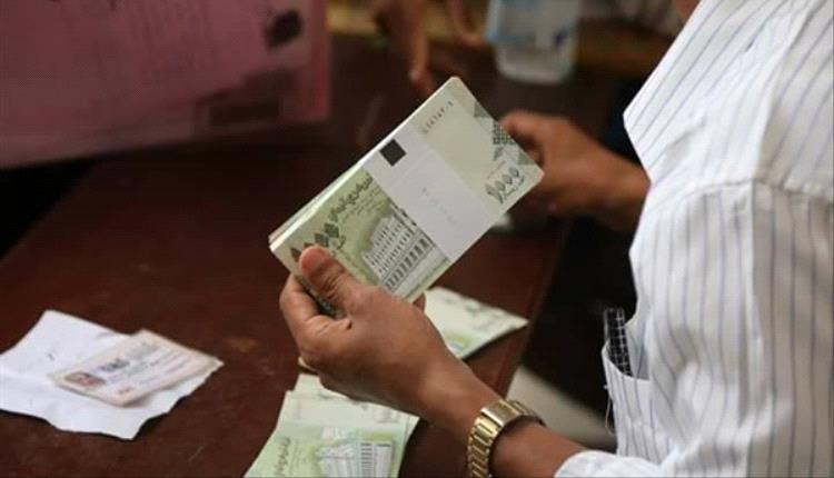 مصدر بمالية الجيش يؤكد ضخ رواتب العسكريين لشهر ديسمبر إلى البنوك لتدشين عملية الصرف