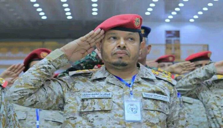 قائد المنطقة العسكرية السادسة يهنئ القيادة السياسية والعسكرية ومنتسبي المنطقة وكافة اليمنيين بحلول شهر رمضان المبارك