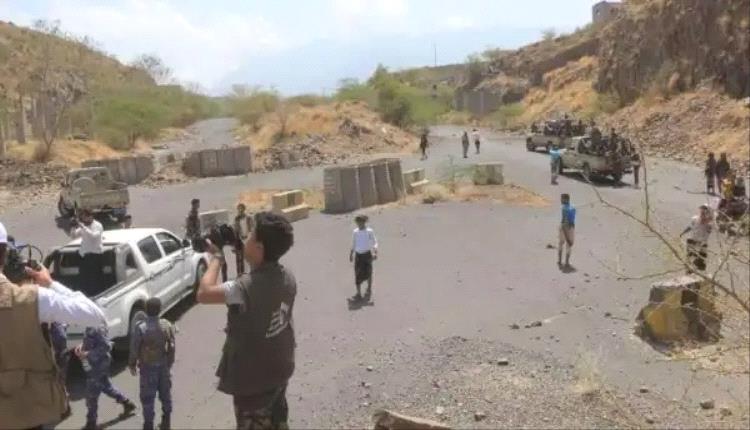  الحوثيون يعلنون فتح طريق جديد بين محافظتين
