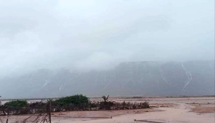 توقعات بهطول أمطار غزيرة في 15 محافظة خلال الساعات القادمة
