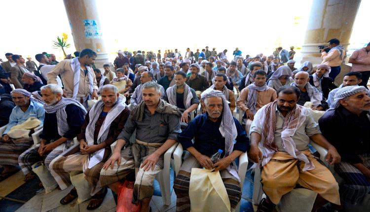 وزير الإعلام يعلق على اطلاق سراح 113 من سجون الحوثيين 