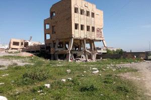 الألغام والعبوات الناسفة تدمر 84 مدرسة في تعز
