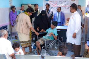 تدشين المرحلة الثانية من المساعدات الطبية والصحية لذوي الإعاقة في بيحان بشبوة