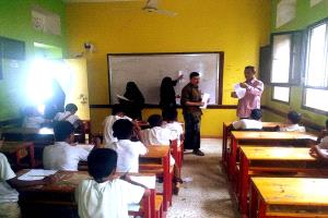 انتقالي الحوطة يدشن امتحانات الفصل الدراسي الثاني في مدرسة عمار بنين بالمديرية