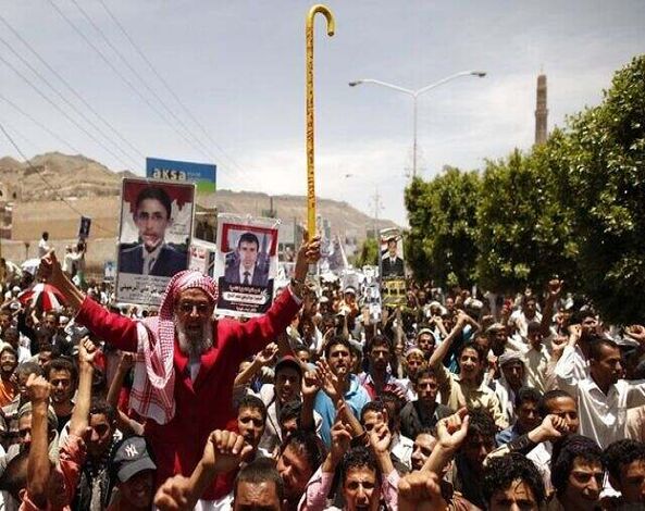 هيومن رايتس: اجبار سجناء على شرب بولهم في اليمن