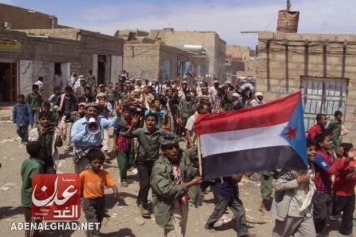 مسيرات حاشده بمكيراس عريب إحياء ليوم الأسير ولرفض" الحوار اليمني" (صور)