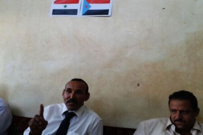 أكاديمي يمني يحاضر في عدن عن ضرورة فك ارتباط الجنوب عن الشمال