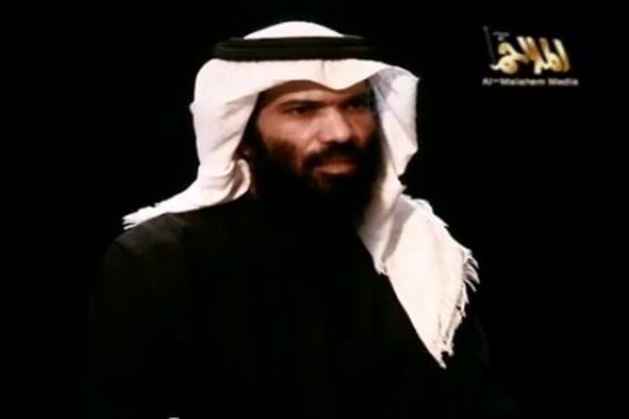 دبلوماسي سعودي تحتجزه القاعدة في اليمن يناشد الملك عبد الله مجددا (فيديو)