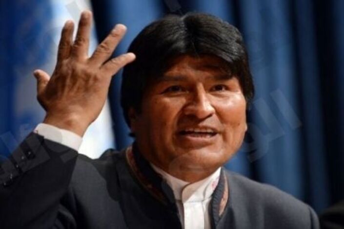اسبانيا تعتذر رسميا لبوليفيا عن منع تحليق طائرة موراليس