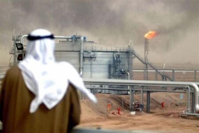 مخاطر محتملة: تأثيرات ثورة النفط الصخري الأمريكي على مكانة السعودية