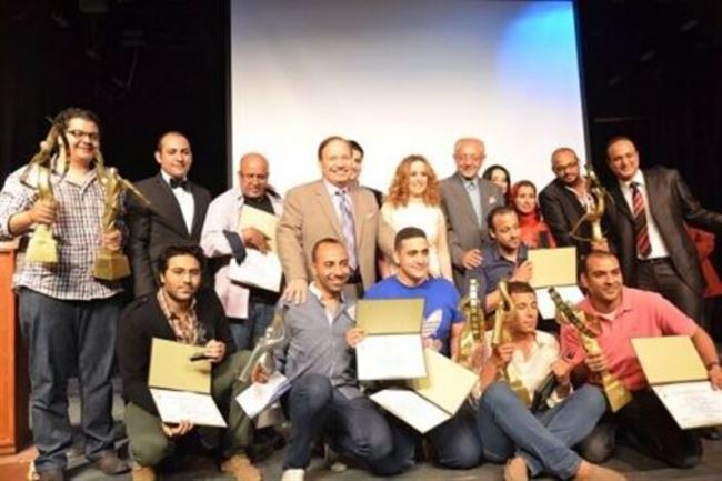 المخرجة اليمنية سوسن العريقى تحصل على جائزة أفضل فكرة في مهرجان طيبة السينمائي للأفلام العربية القصيرة