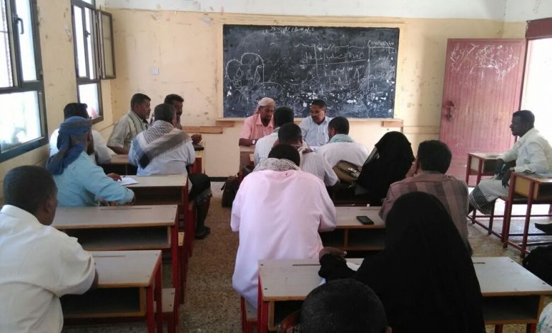 مدير مكتب التربيه والتعليم بزنجبار يلتقي مدراء مدارس المديريه