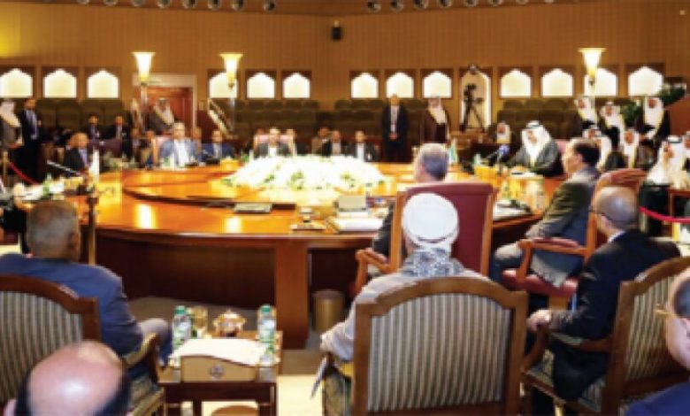 حكومة اليمن تضع تصورا للمرحلة المقبلة أمام مشاورات الكويت