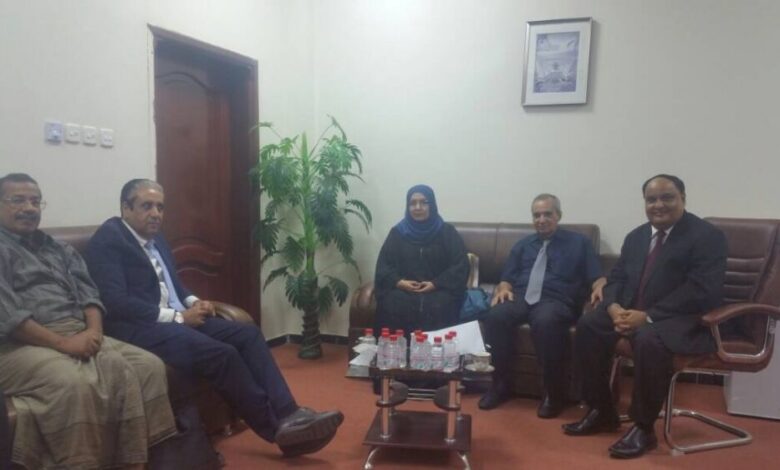 لقاء في عدن يناقش فرص التعاون بين الهيئة الوطنية لمكافحة الفساد واللجنة الاقتصادية