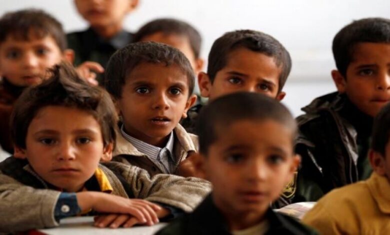 الحوثيون يُخيرون الطلاب: النجاح مقابل الإلتحاق بدورات ثقافية