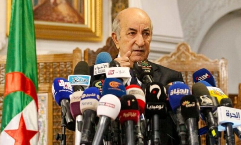 الرئيس الجزائري المنتخب يقول إنه سيبدأ "مشاورات" من أجل دستور جديد