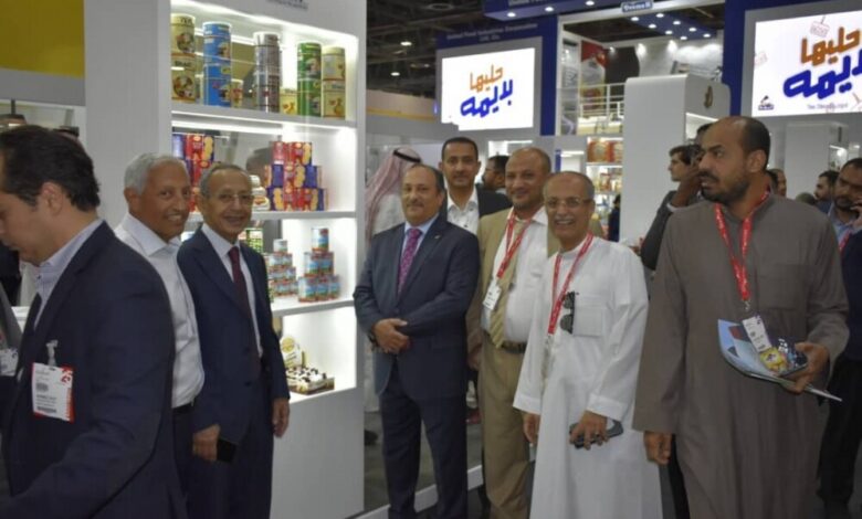نائب وزير الصناعة يشارك بمعرض دبي للأغذية (جلفود)