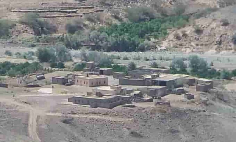 مأرب...مليشيات الحوثي تفجر منازل مواطنين في صرواح