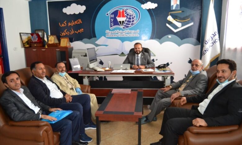 المدرسة اليمنية الحديثة تستقبل لجنة المتابعةالتربوية المكلفة من السفارة اليمنية بالقاهرة.