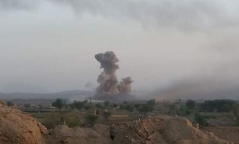 طيران التحالف يستهدف عربات لميليشيا الحوثي بصعدة