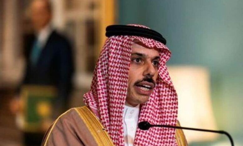 وزير الخارجية السعودي يأمل في نجاح جهود حل الأزمة الخليجية