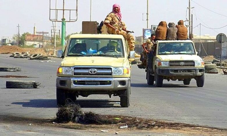 تجدد المعارك بين القوات المشتركة والحوثيين بالحديدة