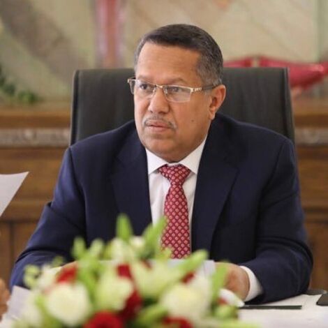 رئيس مجلس الشورى يتلقى برقية تهنئة من رئيس فرع حزب المؤتمر الشعبي العام في محافظة أبين