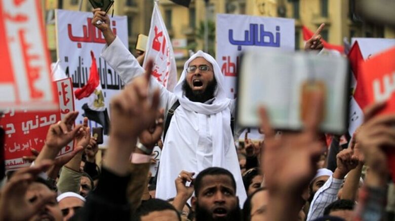 سياسي : كانت اليمن الملاذ الآمن لجماعة الإخوان بمصر فهل نسوا ذلك؟!