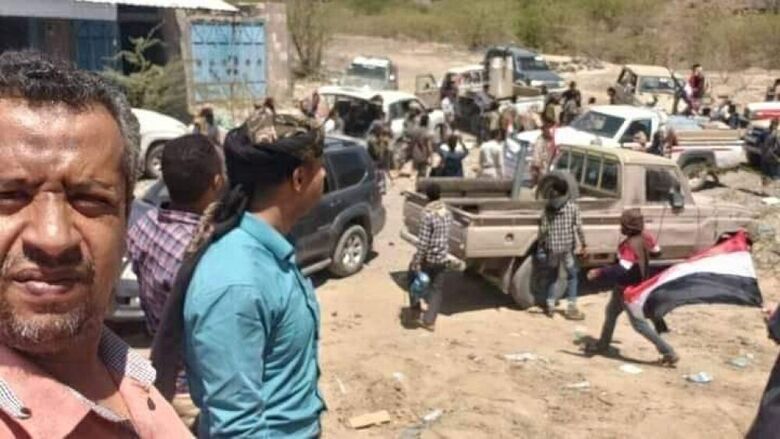 تعز..وسط انهيار تام لمليشيا الحوثي قوات الجيش تصل سوق الكدحة(صور)