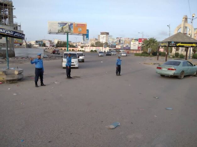 شرطة المرور تنظم حملة تنظيم للشوارع والاماكن العامة خلال إجازة عيد الفطر المبارك