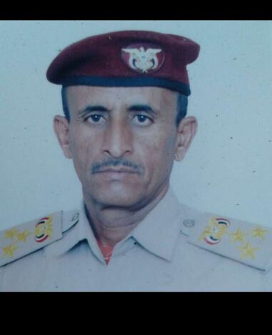 عميد في الجيش اليمني يُطالب الرئيس هادي بسرعة صرف مرتباتهم