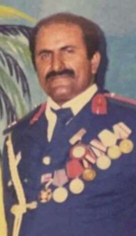 مدير دائرة الاتصالات والنظم العسكرية يعزي بوفاة اللواء محمد عبد الرب بن جوهر