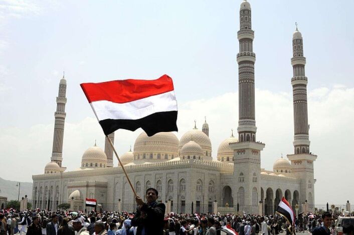 باحث سياسي: الأزمة في اليمن ليست إنسانية بل سياسية بامتياز