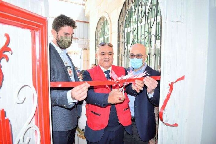 افتتاح مبنى فرع جمعية الهلال الأحمر بمحافظة صنعاء وتكريم شركاء العمل الانساني في اليمن