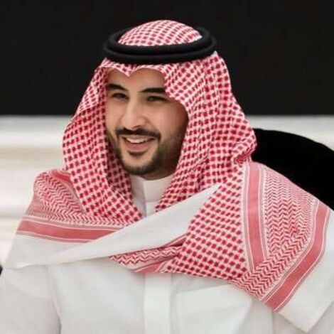 خالد بن سلمان يؤكد دعم المملكة لمجلس القيادة الرئاسي والكيانات المساندة له
