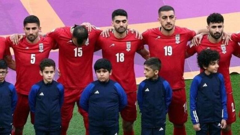 عرض الصحف البريطانية- كأس العالم 2022: لاعبو المنتخب الإيراني يتحدون قادة النظام في بلادهم- الغارديان