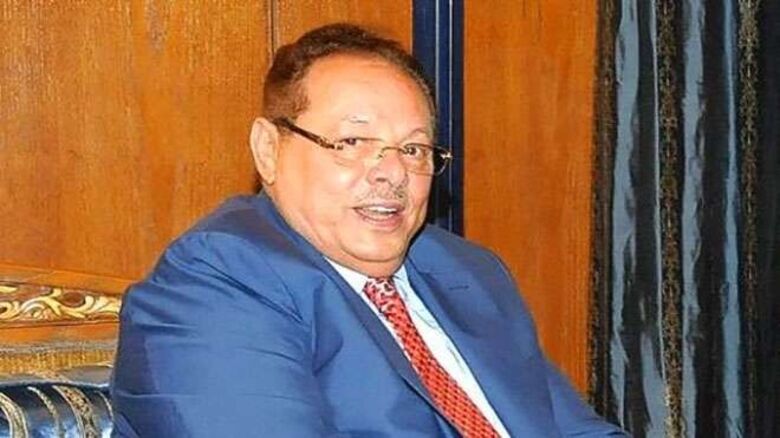الرئيس علي ناصر محمد يعزي بوفاة شيخ المحاميين في عدن